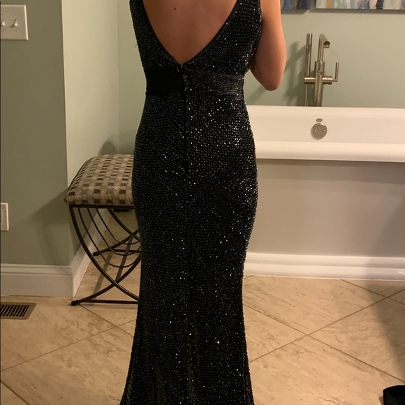 Mac Duggal formal/prom gown 1070L - Picture 3 of 8